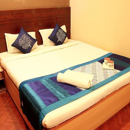 Oyo Rooms Ballygunge Hazra Law College コルカタ エクステリア 写真