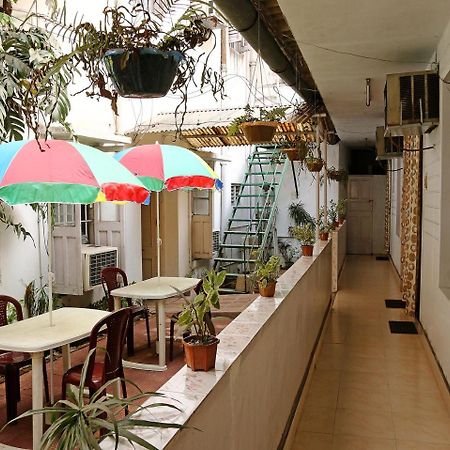 Oyo Rooms Ballygunge Hazra Law College コルカタ エクステリア 写真