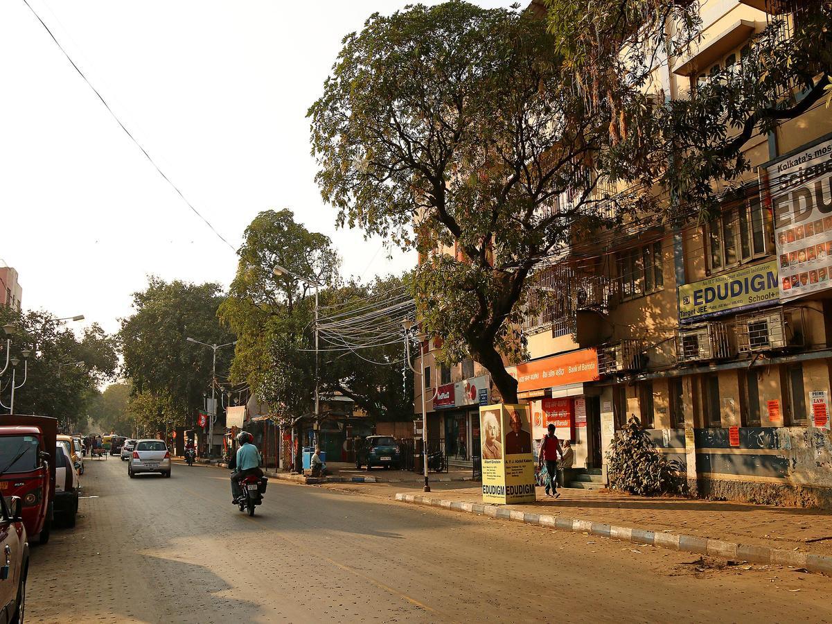 Oyo Rooms Ballygunge Hazra Law College コルカタ エクステリア 写真