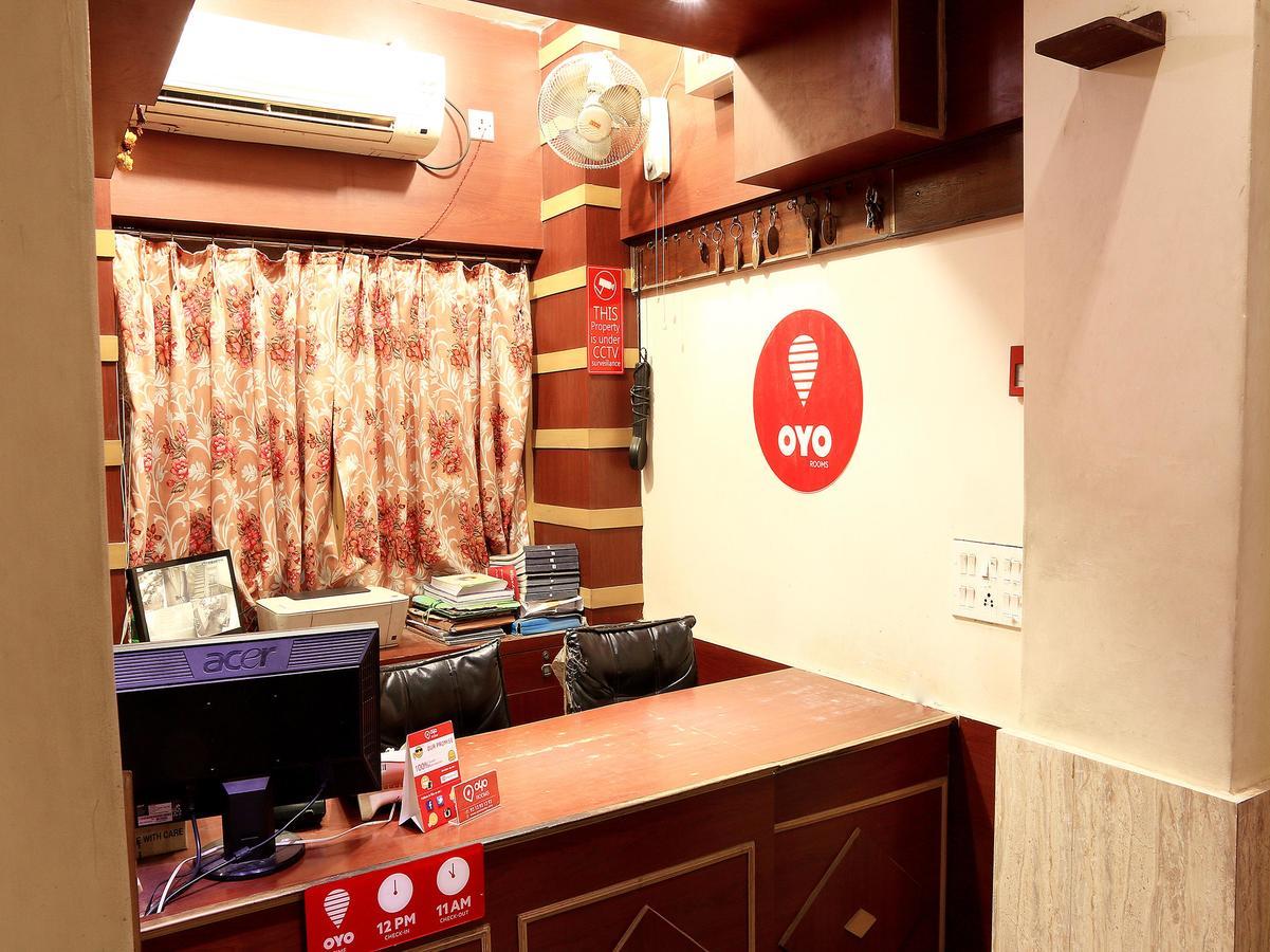 Oyo Rooms Ballygunge Hazra Law College コルカタ エクステリア 写真