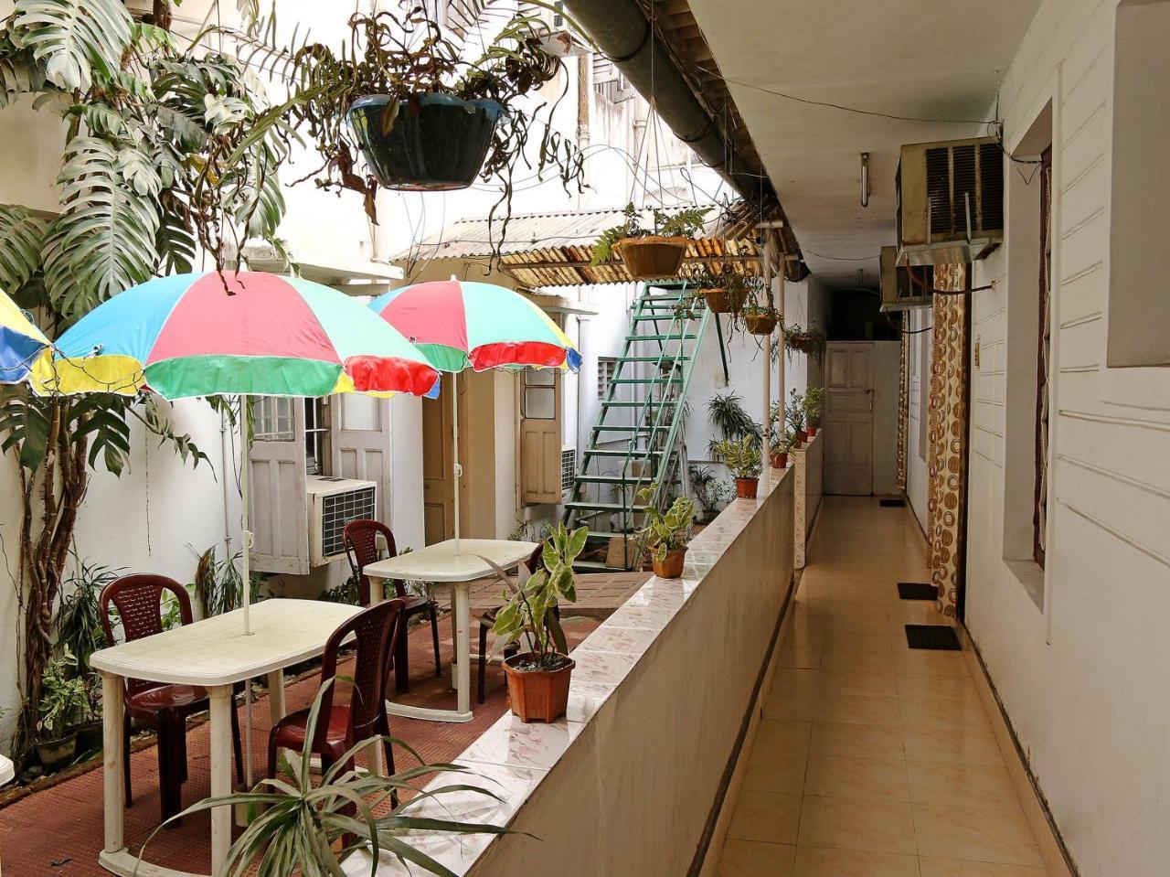 Oyo Rooms Ballygunge Hazra Law College コルカタ エクステリア 写真